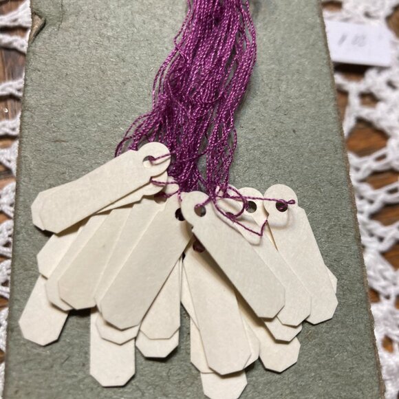 25 Vintage Jewelry tags Purple String Aged Dennison Jewelry Tag Boutiqe - Picture 2 of 5